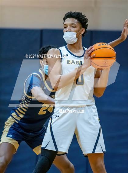 Thumbnail 1 in Westminster Catawba Christian vs Northwood Temple Academy (NCISAA 2A Semifinal) photogallery.
