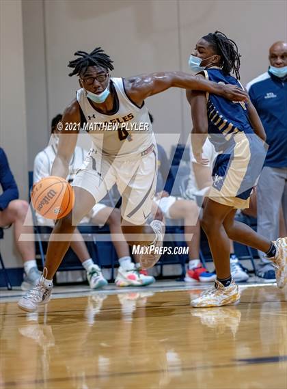 Thumbnail 1 in Westminster Catawba Christian vs Northwood Temple Academy (NCISAA 2A Semifinal) photogallery.