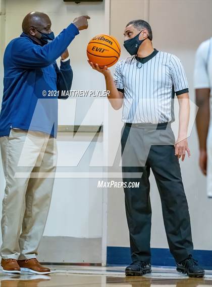 Thumbnail 1 in Westminster Catawba Christian vs Northwood Temple Academy (NCISAA 2A Semifinal) photogallery.