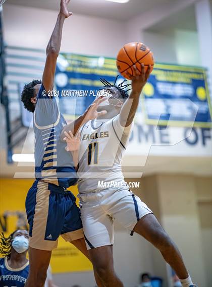 Thumbnail 3 in Westminster Catawba Christian vs Northwood Temple Academy (NCISAA 2A Semifinal) photogallery.