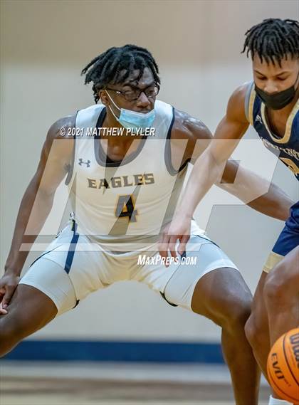 Thumbnail 3 in Westminster Catawba Christian vs Northwood Temple Academy (NCISAA 2A Semifinal) photogallery.
