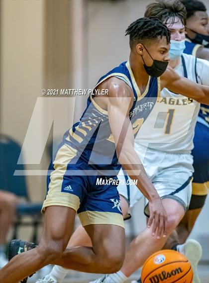Thumbnail 2 in Westminster Catawba Christian vs Northwood Temple Academy (NCISAA 2A Semifinal) photogallery.