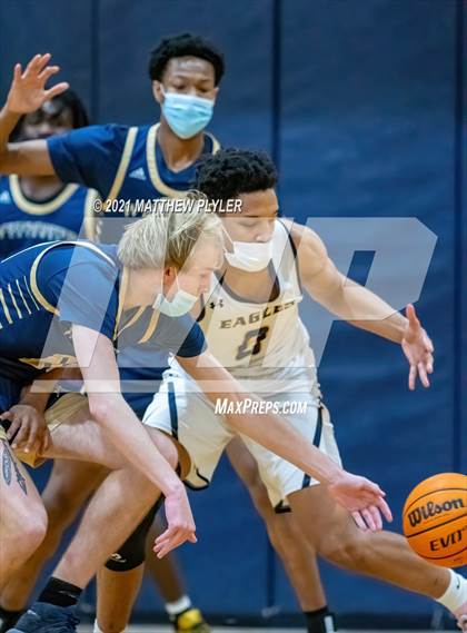Thumbnail 2 in Westminster Catawba Christian vs Northwood Temple Academy (NCISAA 2A Semifinal) photogallery.