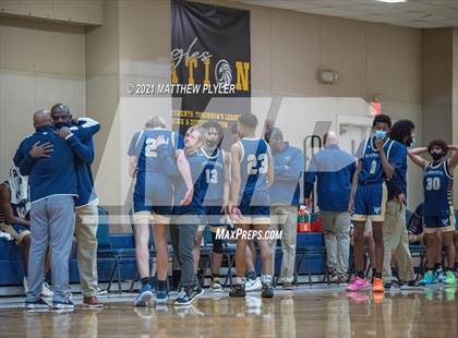 Thumbnail 3 in Westminster Catawba Christian vs Northwood Temple Academy (NCISAA 2A Semifinal) photogallery.