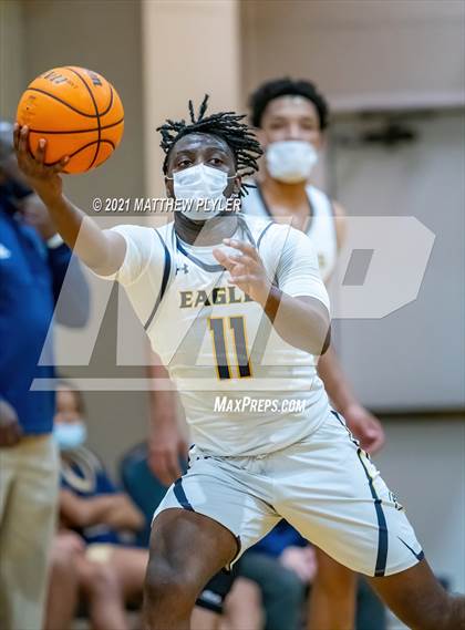 Thumbnail 3 in Westminster Catawba Christian vs Northwood Temple Academy (NCISAA 2A Semifinal) photogallery.