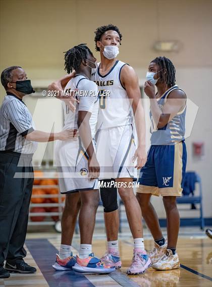 Thumbnail 3 in Westminster Catawba Christian vs Northwood Temple Academy (NCISAA 2A Semifinal) photogallery.