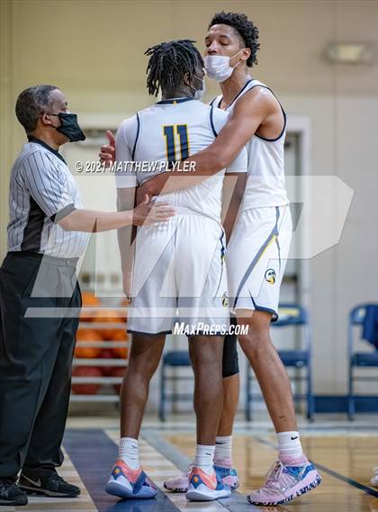Thumbnail 2 in Westminster Catawba Christian vs Northwood Temple Academy (NCISAA 2A Semifinal) photogallery.