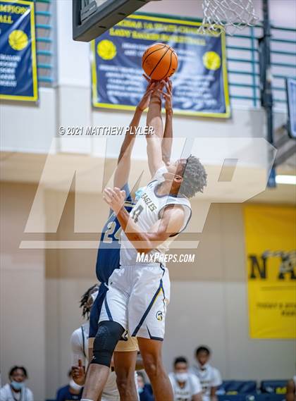 Thumbnail 3 in Westminster Catawba Christian vs Northwood Temple Academy (NCISAA 2A Semifinal) photogallery.