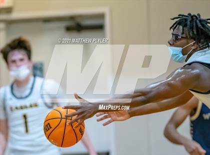 Thumbnail 3 in Westminster Catawba Christian vs Northwood Temple Academy (NCISAA 2A Semifinal) photogallery.