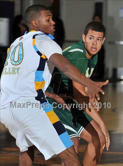 Thumbnail 3 in Poly @ Los Osos (CIF SS Playoffs) photogallery.