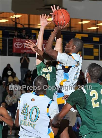Thumbnail 2 in Poly @ Los Osos (CIF SS Playoffs) photogallery.