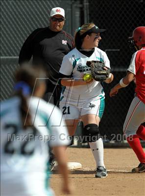 Thumbnail 3 in Mater Dei vs. Santiago (Santiago Spring Fling) photogallery.