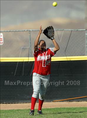 Thumbnail 1 in Mater Dei vs. Santiago (Santiago Spring Fling) photogallery.