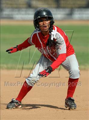 Thumbnail 3 in Mater Dei vs. Santiago (Santiago Spring Fling) photogallery.
