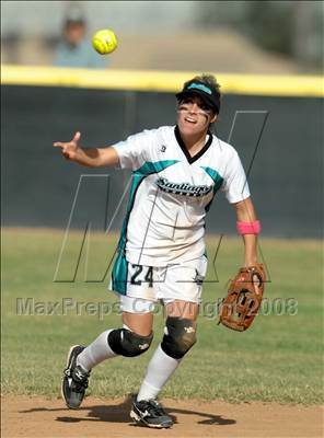 Thumbnail 3 in Mater Dei vs. Santiago (Santiago Spring Fling) photogallery.
