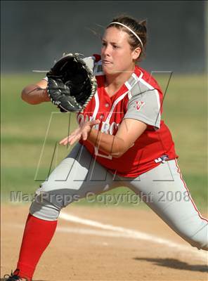 Thumbnail 2 in Mater Dei vs. Santiago (Santiago Spring Fling) photogallery.