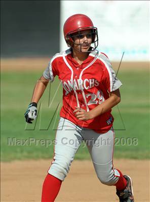 Thumbnail 2 in Mater Dei vs. Santiago (Santiago Spring Fling) photogallery.