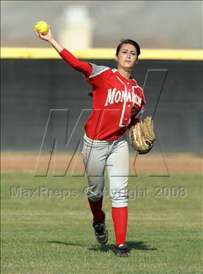 Thumbnail 2 in Mater Dei vs. Santiago (Santiago Spring Fling) photogallery.