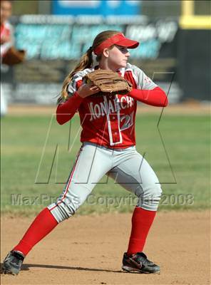 Thumbnail 3 in Mater Dei vs. Santiago (Santiago Spring Fling) photogallery.