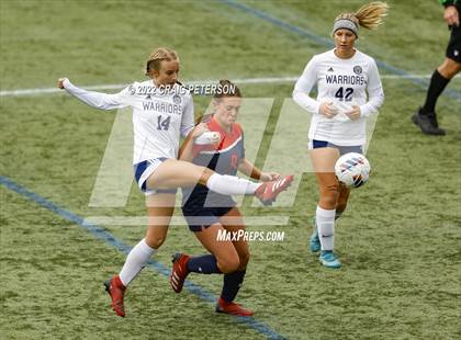 Thumbnail 3 in Snow Canyon vs. Mountain Crest (UHSAA 4A Final) photogallery.