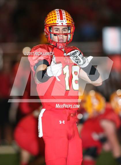 Thumbnail 2 in Mater Dei @ Mission Viejo  (CIF SS D1 Semifinal) photogallery.