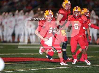 Thumbnail 2 in Mater Dei @ Mission Viejo  (CIF SS D1 Semifinal) photogallery.