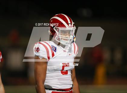 Thumbnail 3 in Mater Dei @ Mission Viejo  (CIF SS D1 Semifinal) photogallery.
