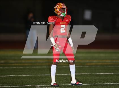 Thumbnail 3 in Mater Dei @ Mission Viejo  (CIF SS D1 Semifinal) photogallery.
