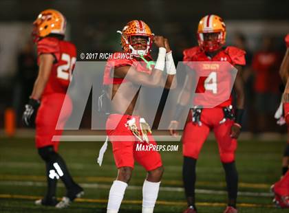 Thumbnail 1 in Mater Dei @ Mission Viejo  (CIF SS D1 Semifinal) photogallery.