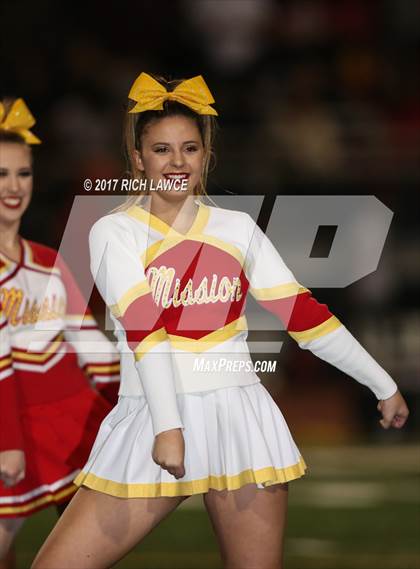 Thumbnail 2 in Mater Dei @ Mission Viejo  (CIF SS D1 Semifinal) photogallery.