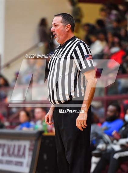 Thumbnail 2 in Lipan vs Douglass (Tenaha Holiday Hoops Classic) photogallery.