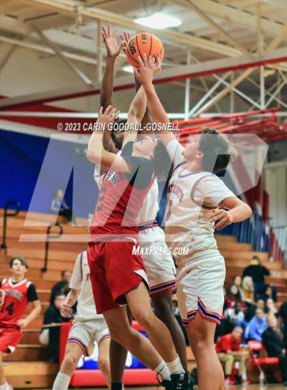 Thumbnail 1 in New Bern @ West Carteret photogallery.