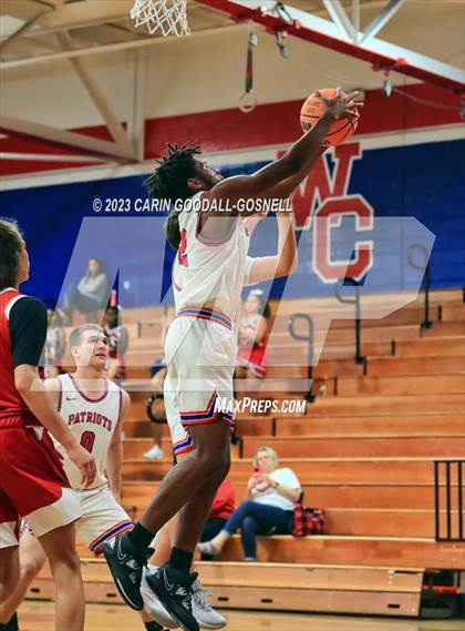 Thumbnail 1 in New Bern @ West Carteret photogallery.