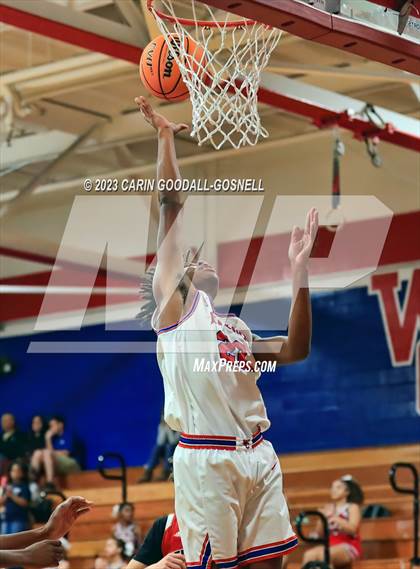 Thumbnail 3 in New Bern @ West Carteret photogallery.