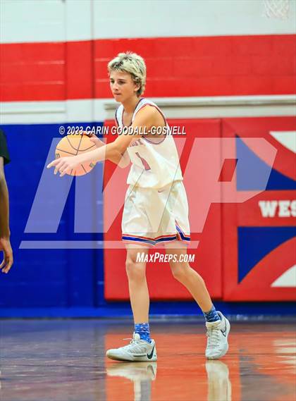Thumbnail 3 in New Bern @ West Carteret photogallery.