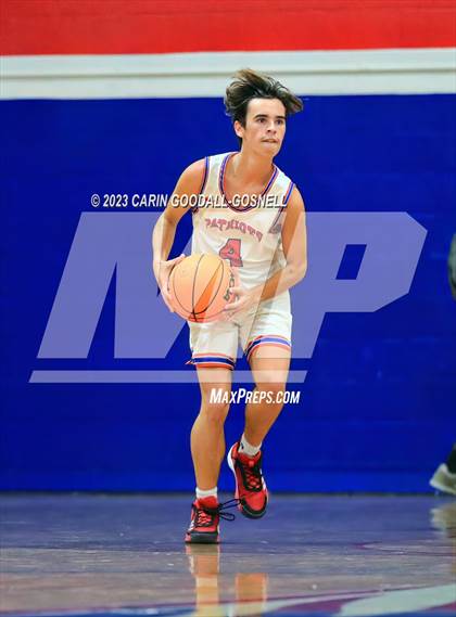 Thumbnail 2 in New Bern @ West Carteret photogallery.