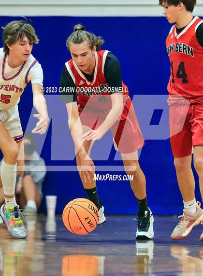 Thumbnail 3 in New Bern @ West Carteret photogallery.