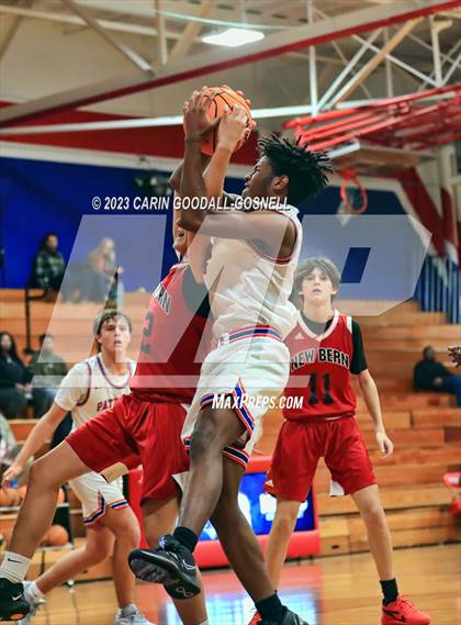 Thumbnail 3 in New Bern @ West Carteret photogallery.