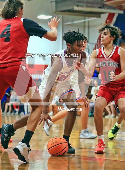 Thumbnail 2 in New Bern @ West Carteret photogallery.