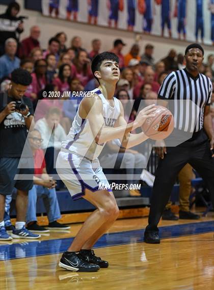 Thumbnail 3 in Westlake vs. Warren (UIL Class 6A Area Playoff) photogallery.