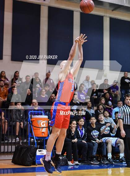 Thumbnail 1 in Westlake vs. Warren (UIL Class 6A Area Playoff) photogallery.