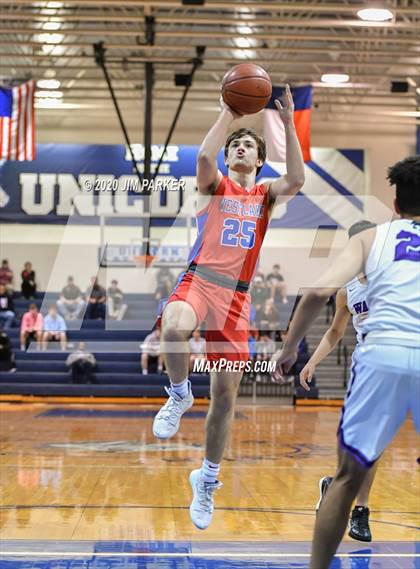 Thumbnail 2 in Westlake vs. Warren (UIL Class 6A Area Playoff) photogallery.