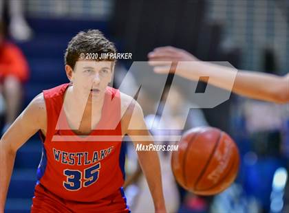 Thumbnail 1 in Westlake vs. Warren (UIL Class 6A Area Playoff) photogallery.
