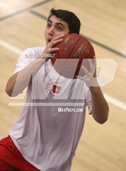 Thumbnail 2 in University vs. Albany photogallery.