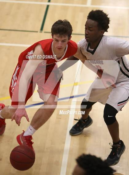 Thumbnail 3 in University vs. Albany photogallery.