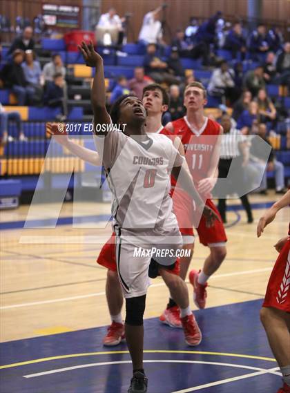 Thumbnail 2 in University vs. Albany photogallery.