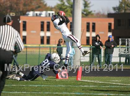 Thumbnail 2 in Belleville West vs. East photogallery.
