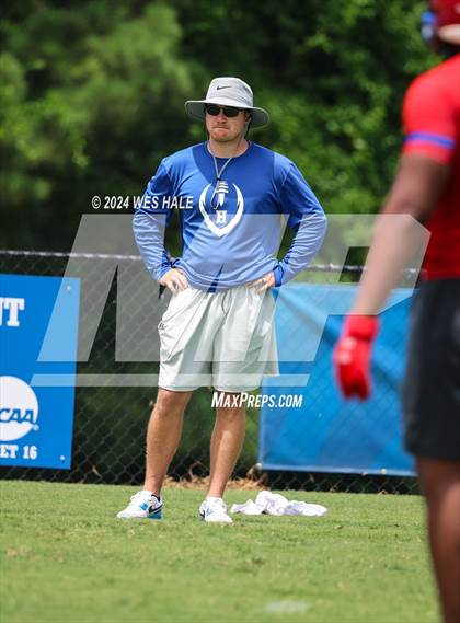 Thumbnail 1 in Blytheville vs Huntsville (U of Memphis 7v7) photogallery.