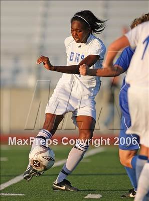 Thumbnail 1 in Folsom vs. Davis (Section Playoffs) photogallery.