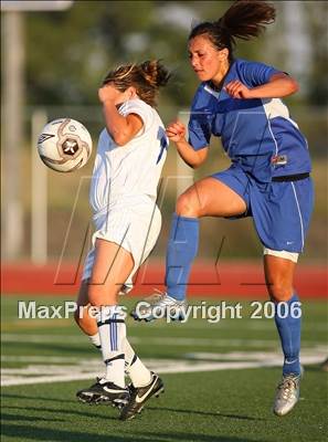 Thumbnail 1 in Folsom vs. Davis (Section Playoffs) photogallery.